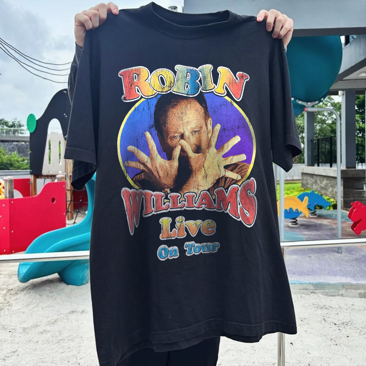 2002 ROBIN WILLIAMS LIVE ON TOUR RARE WASHED BLACK T-SHIRT