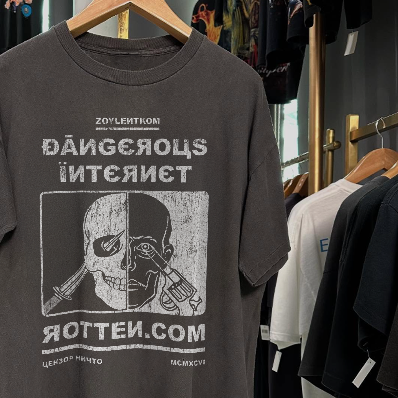 90s ROTTEN DOT COM 'DANGEROUS INTERNET' RARE WASHED BLACK T-SHIRT