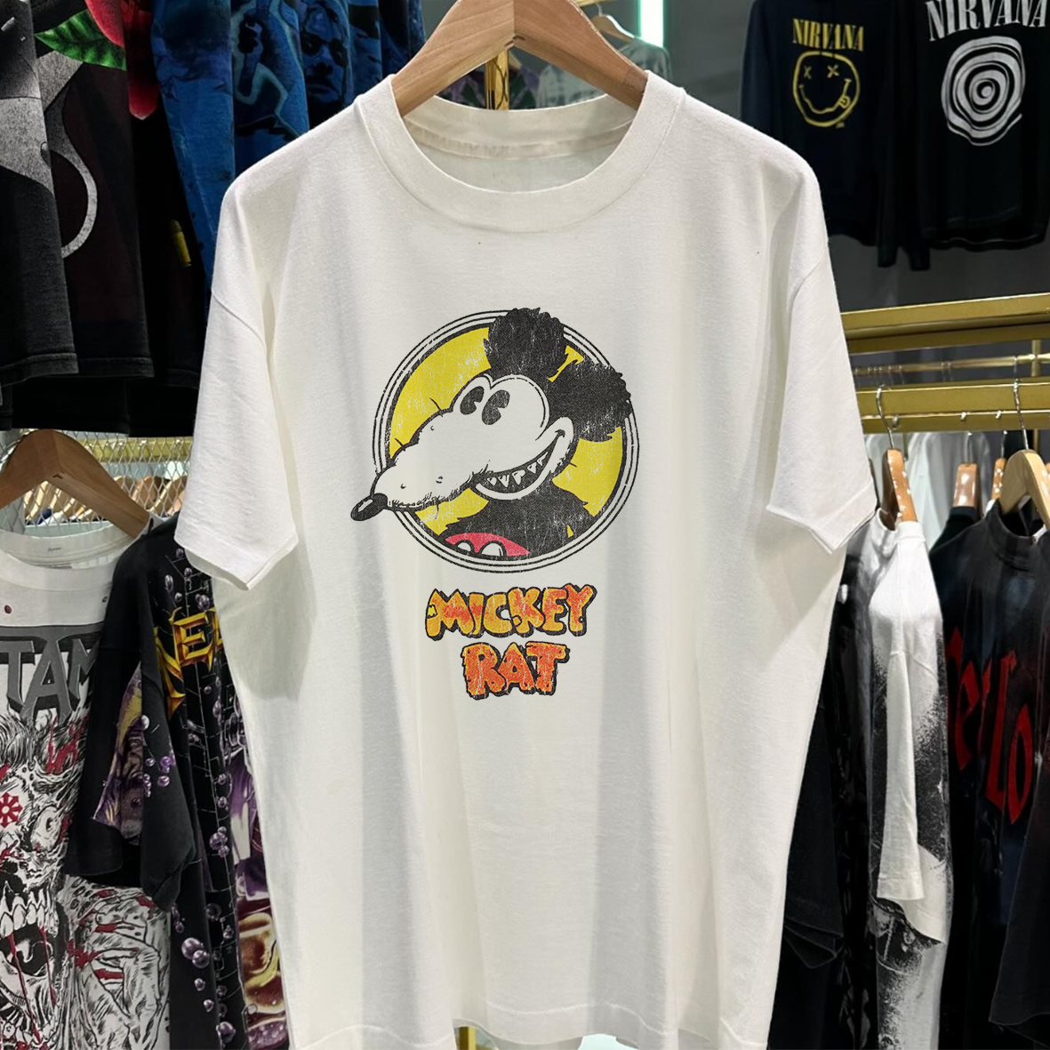MICKEY RAT 80'S -90'S VINTAGE WHITE WASHED T-SHIRT