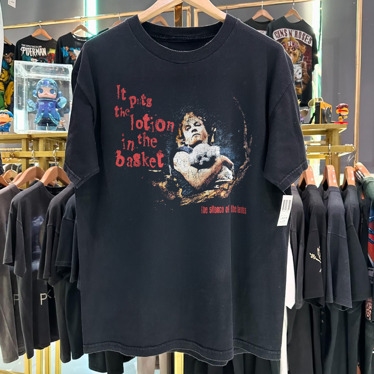 1991 BUFFALO BILL IT PUTS THE LOTION IN THE BASKET 'SOTL PROMO' RARE WASHED BLACK T-SHIRT