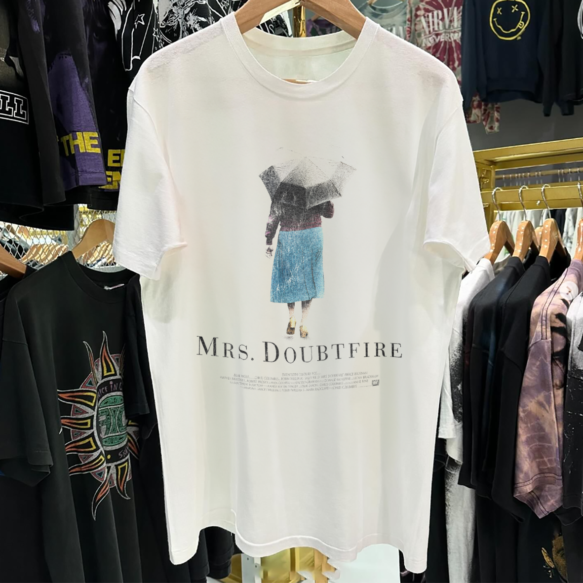 MRS D0UBTFIRE PROMO VINTAGE WASHED WHITE T-SHIRT