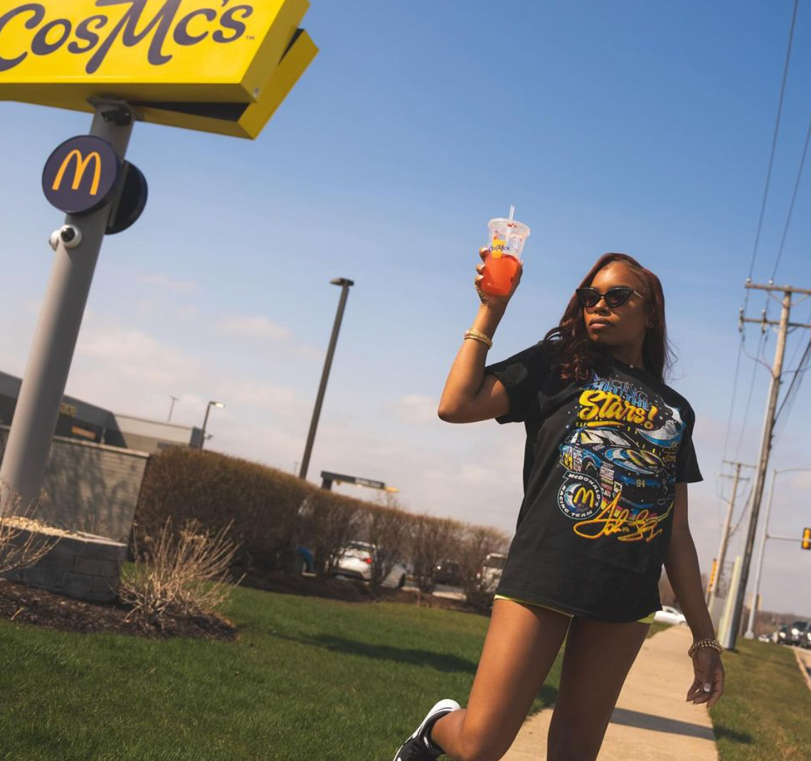 MCD0NALD'S RACING THRU THE STARS - 80'S-90'S RARE BLACK VINTAGE WASHED T-SHIRT