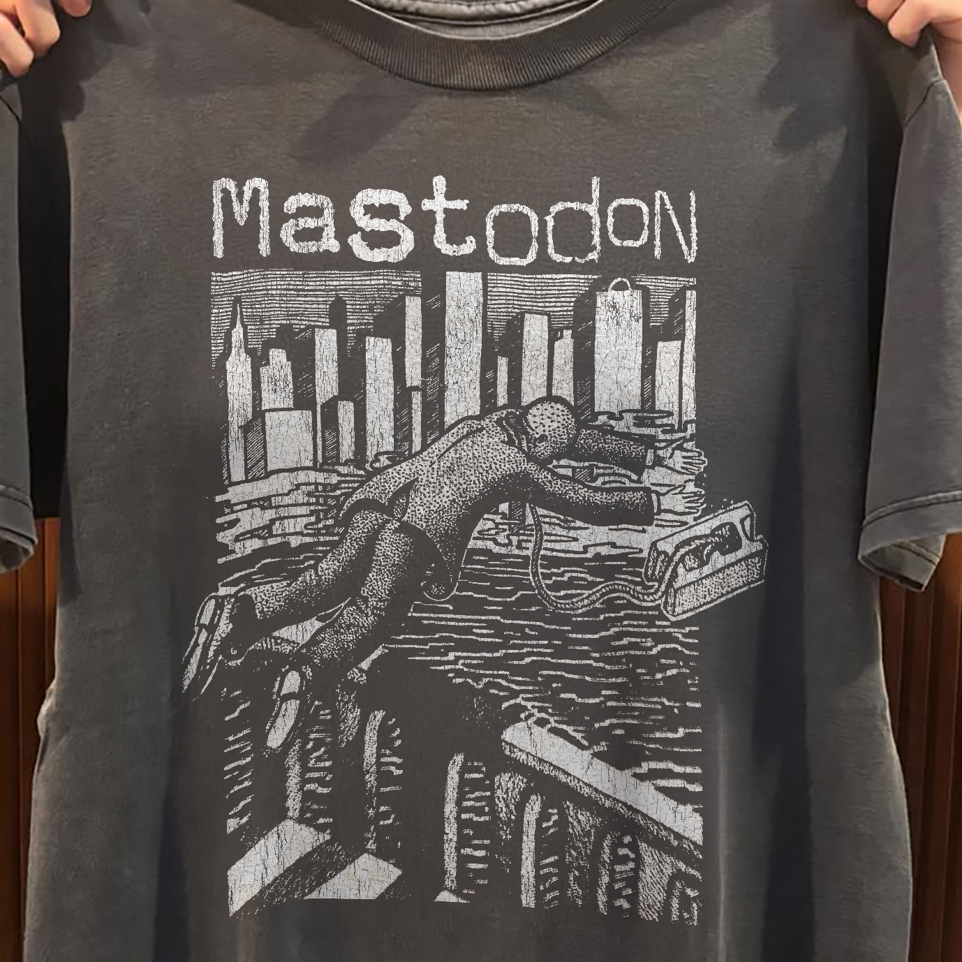 Y2K MASTODON 'THE JUMPER' RARE WASHED BLACK T-SHIRT