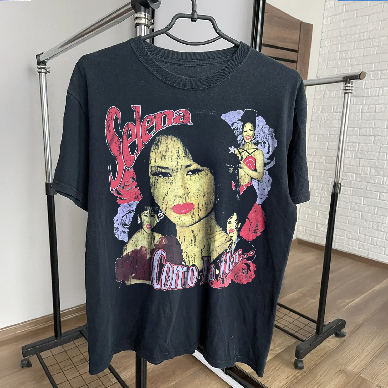 90s SELENA QUINTANILLA COMO LA FLOR RARE WASHED BLACK T-SHIRT