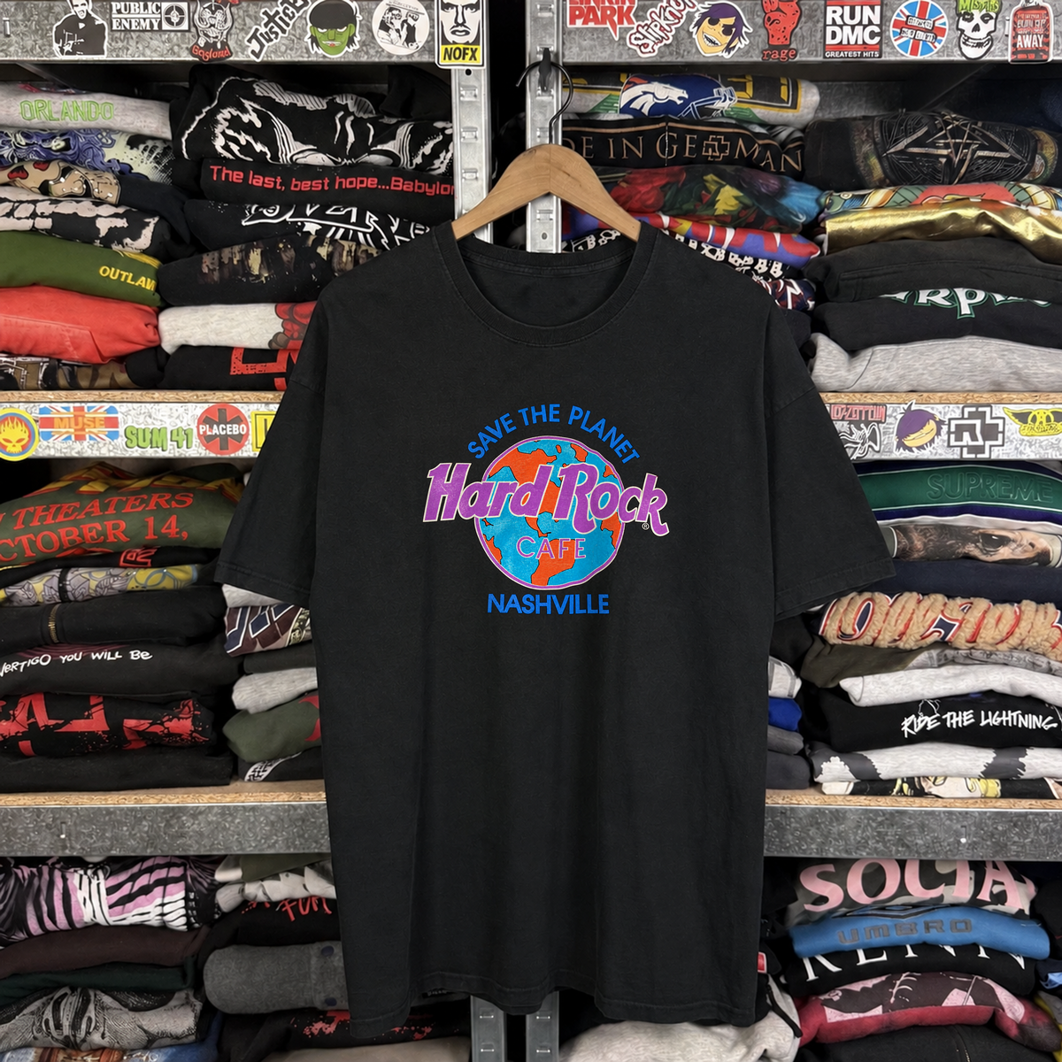 Hard Rock Cafe Nashville Save the Planet Black Tee