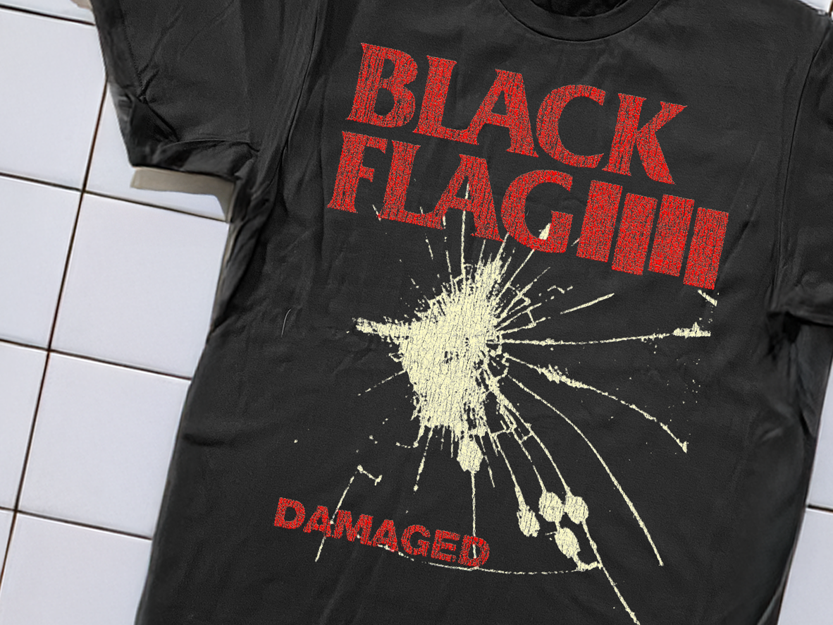 '81 DAMAGED BLACK FLAG WASHED BLACK T-SHIRT