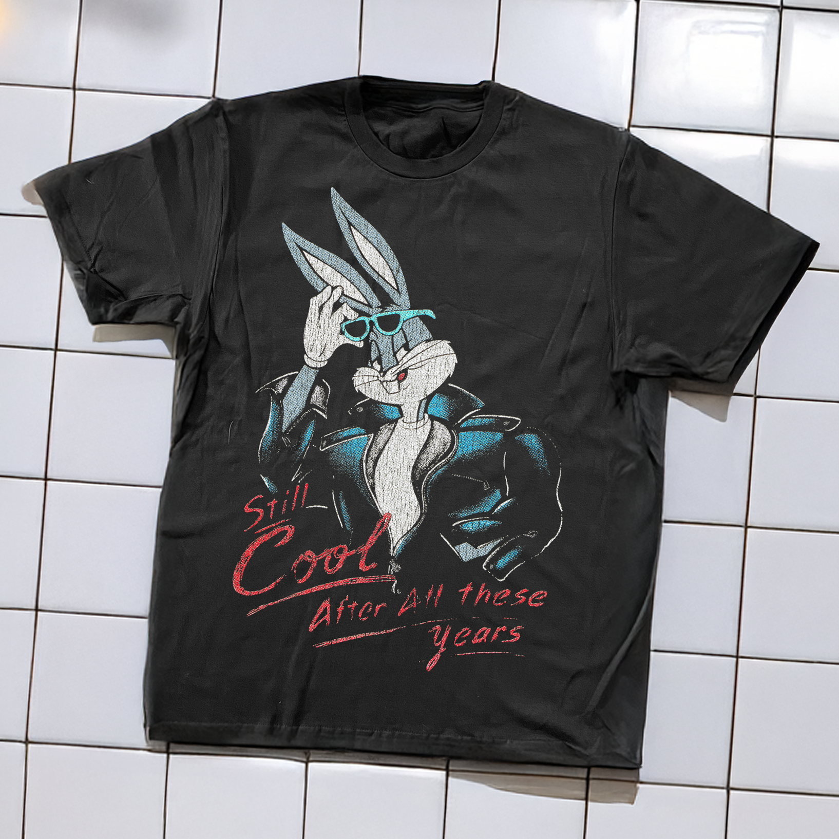 90's BUGS WASHED BLACK T-SHIRT