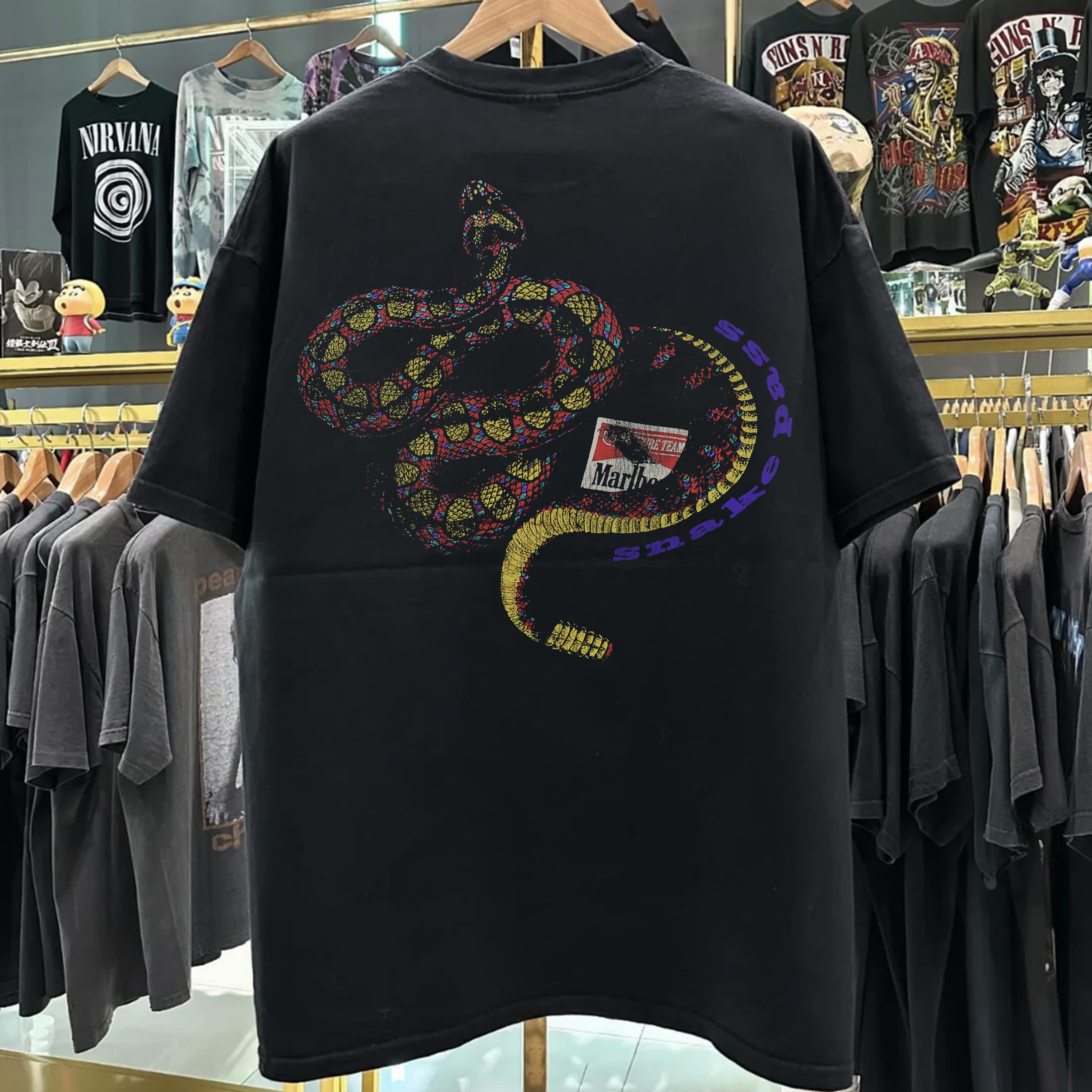 90S MALB0R0 SNAKE PASS WASHED BLACK TEE