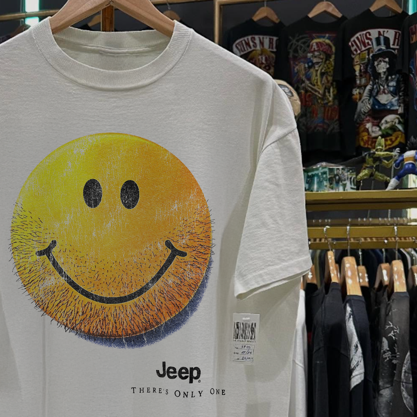 1999 JEEP 'THERES ONLY ONE' SMILY FACE RARE WASHED WHITE T-SHIRT
