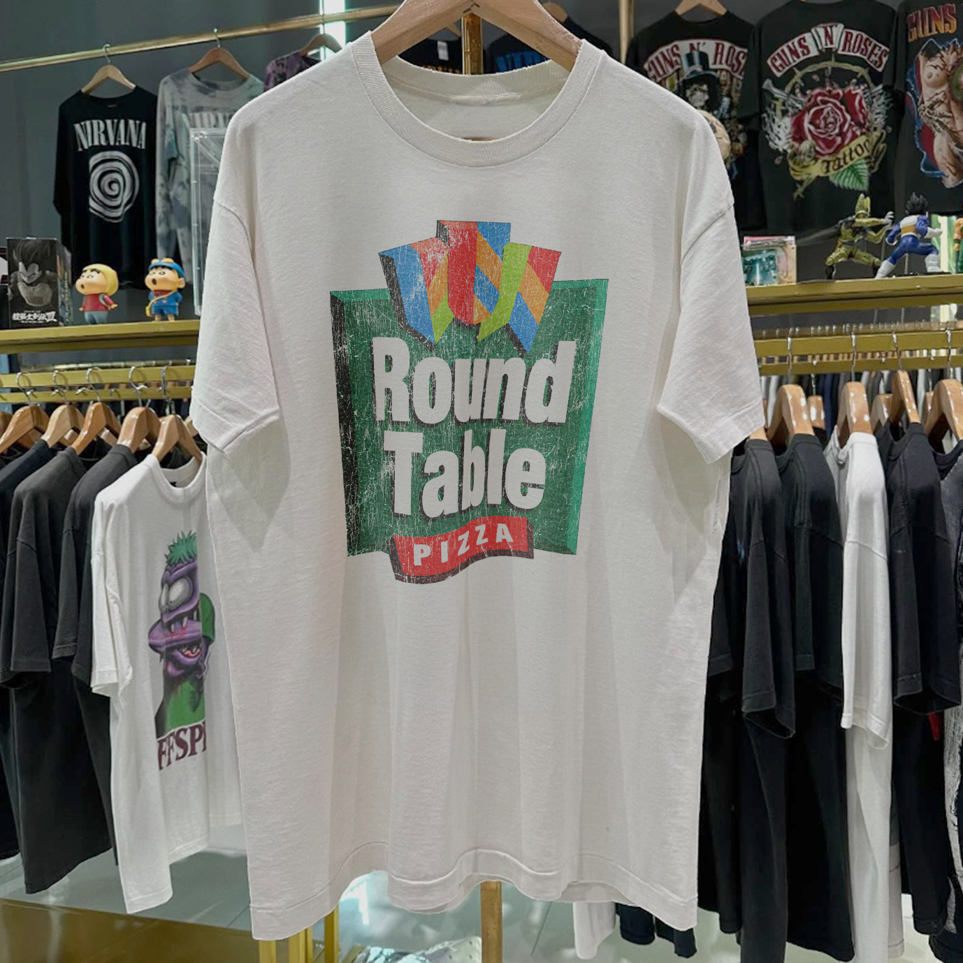 90s ROUND TABLE PIZZA RARE WASHED WHITE T-SHIRT